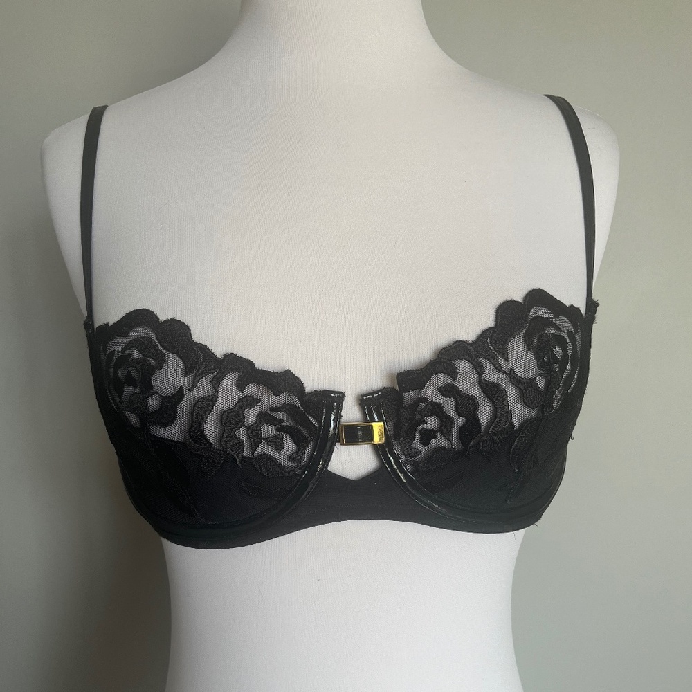 Victoria's Secret Very Sexy Scandalous Faux Leather Push up without padding Bra